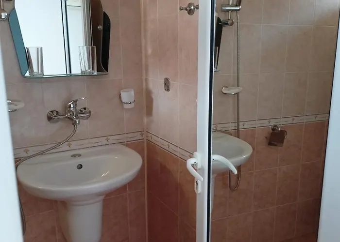 Gæstehus Ralitsa 3*